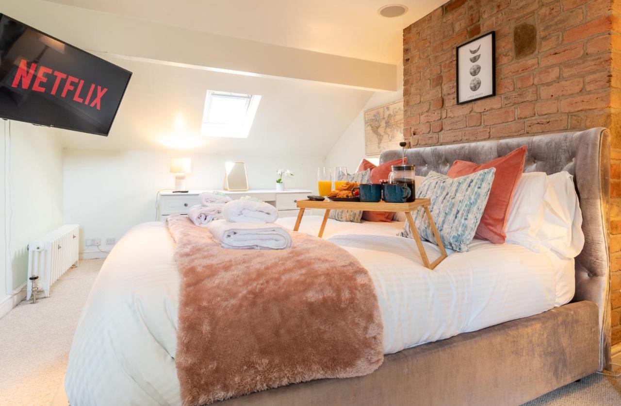 Beautiful 3 Bedroom Townhouse ハロゲート エクステリア 写真