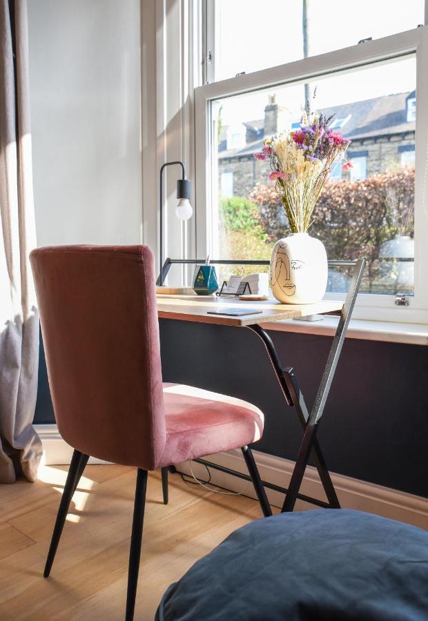 Beautiful 3 Bedroom Townhouse ハロゲート エクステリア 写真